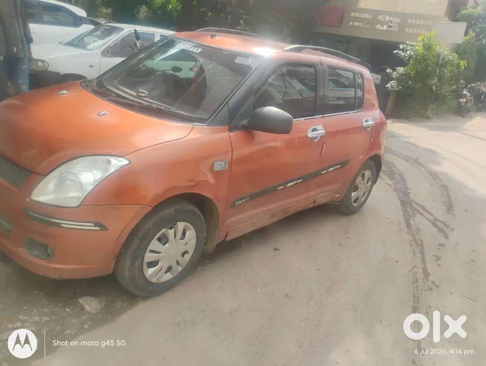 Swift Vxi Petrol + Cng  2006