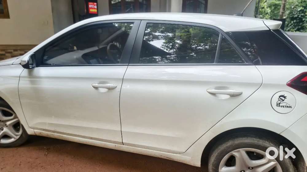 Hyundai New I20 2017 Petrol Well Maintained