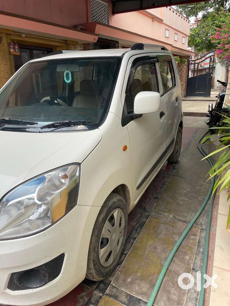 Maruti Suzuki Wagon R 2015 Petrol Well Maintained