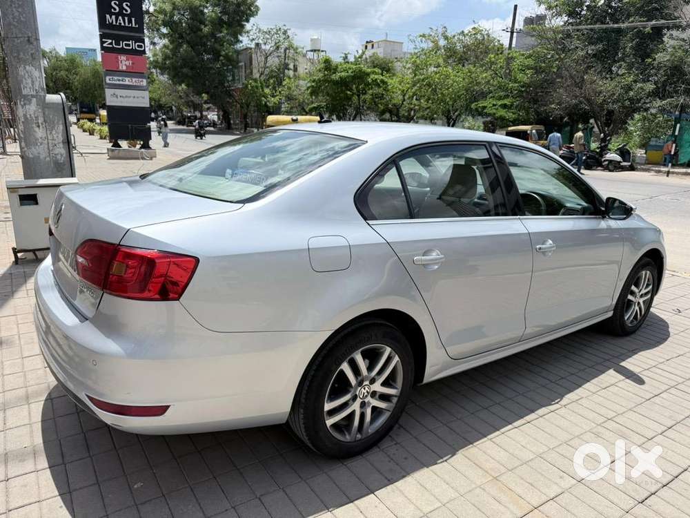 Volkswagen Jetta 2.0 Highline At (2014)