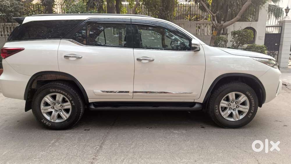 Toyota Fortuner [2021-ongoing] 2.7 4wd Petrol At, 2016, Petrol