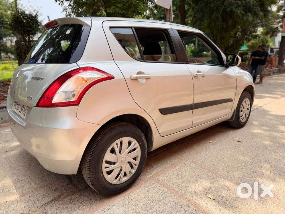 Maruti Suzuki Swift Vxi, 2016, Petrol