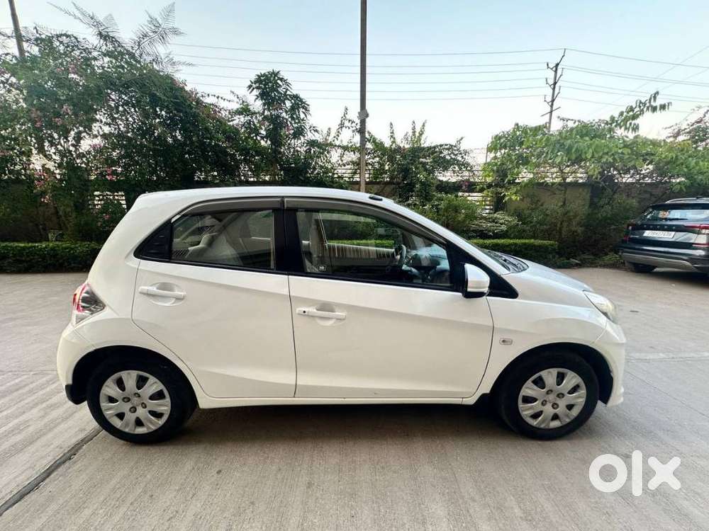 Honda Brio 2011-2013 V Mt, 2016, Petrol