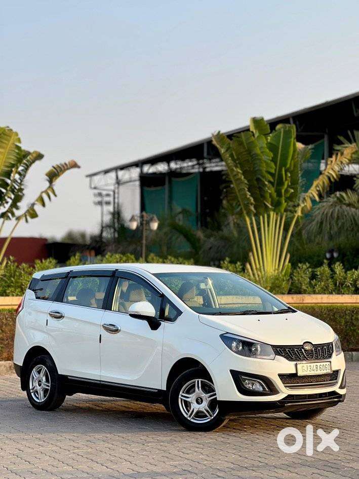 Mahindra Marazzo M6 8str, 2019, Diesel