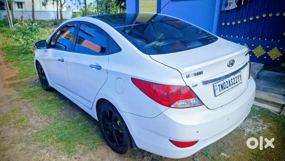 Hyundai Verna 2011 Diesel 158000 Km Driven