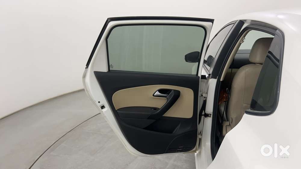 Volkswagen Polo 2009-2013 Petrol Highline 1.2l, 2016, Petrol