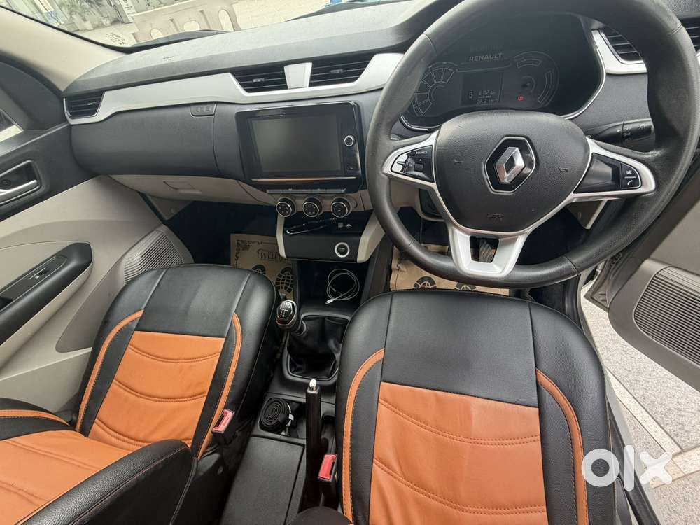 Renault Triber Rxz, 2022, Petrol