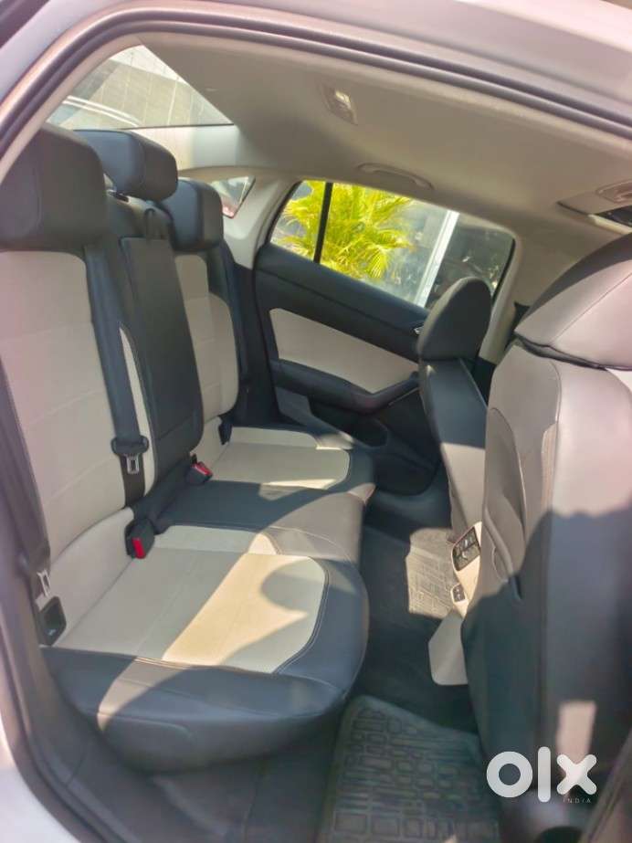 Skoda Slavia 1.5 Tsi Style At, 2024, Petrol