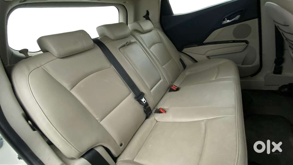 Mahindra Xuv300 W8 Amt Optional Diesel, 2020, Diesel