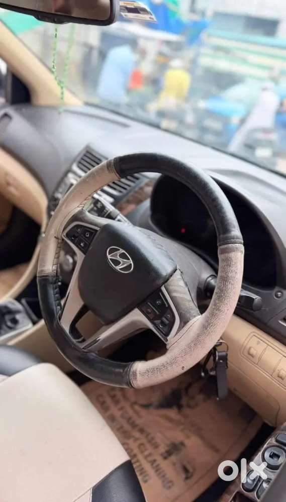 Hyundai Verna 2011 1.6 S