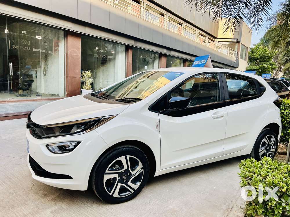Tata Altroz 1.2 Xt, 2026, Petrol