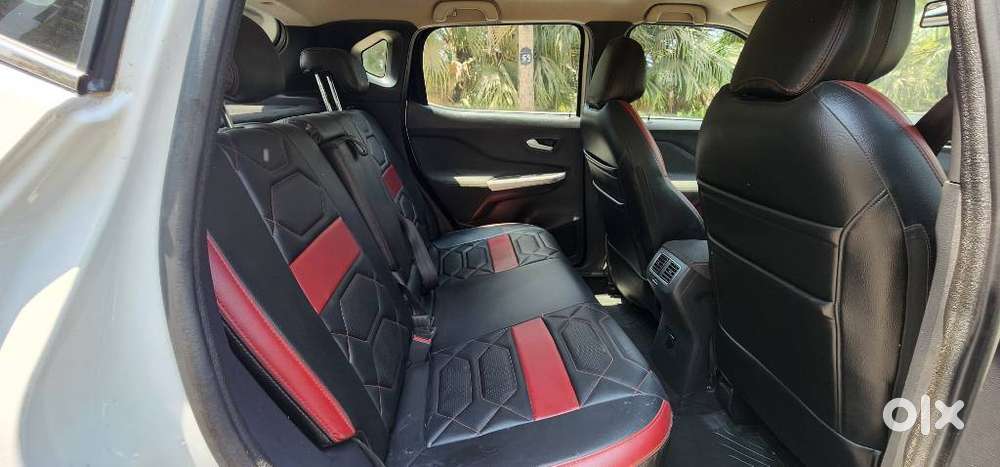 Nissan Magnite 1.0 Xv Premium, 2021, Petrol