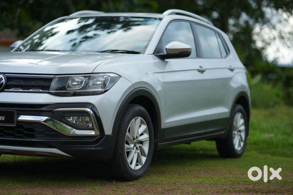 Volkswagen Taigun 1.0 Tsi Highline At, 2022, Petrol