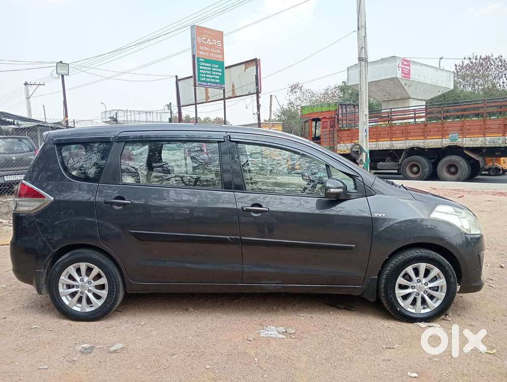 Maruti Suzuki Ertiga Zxi Shvs, 2014, Petrol