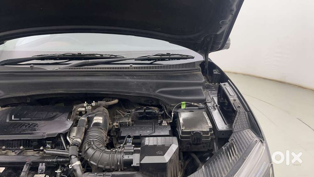 Hyundai Alcazar 1.5 Tdct Signature (o) 7s Petrol, 2023, Petrol