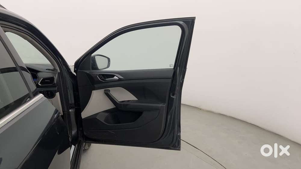 Volkswagen Taigun 1.0 Tsi Topline, 2022, Petrol