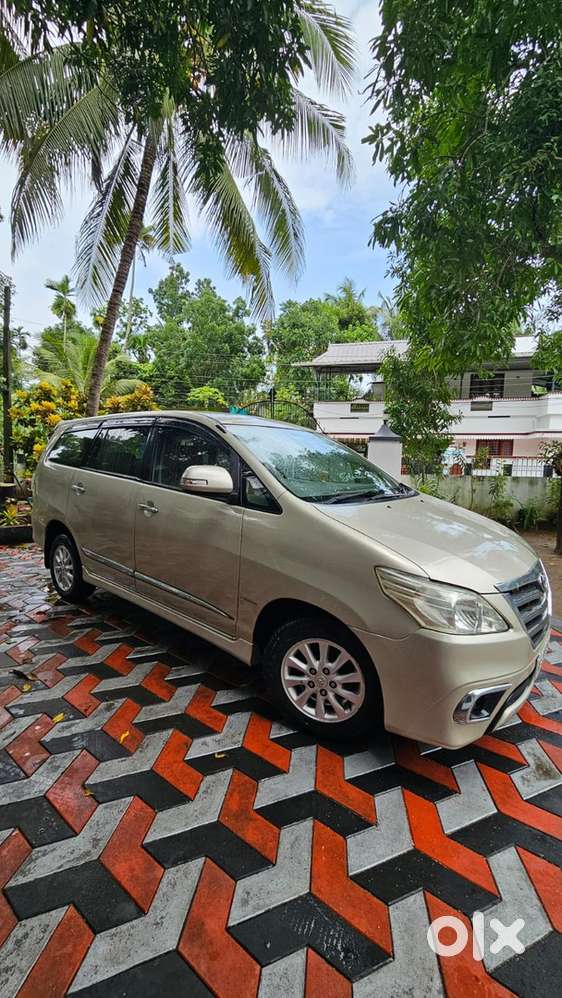 Toyota Innova Diesel 2013