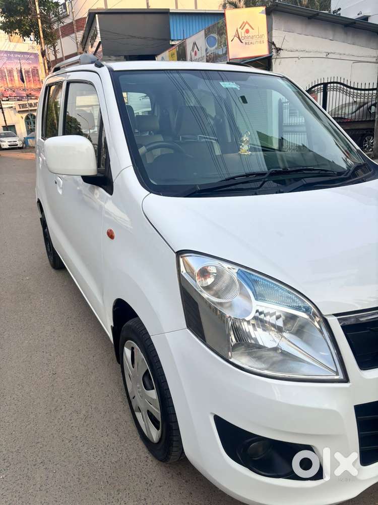 Maruti Suzuki Wagon R Vxi 1.2, 2017, Petrol