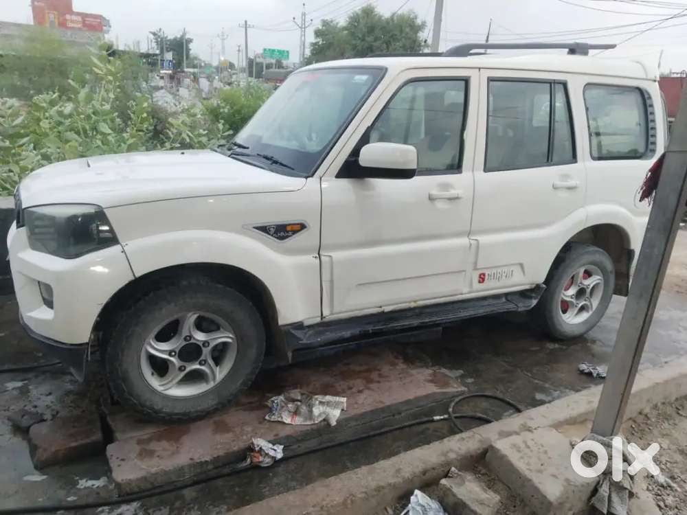 Mahindra Scorpio 2011 Diesel Manual With Good Condition