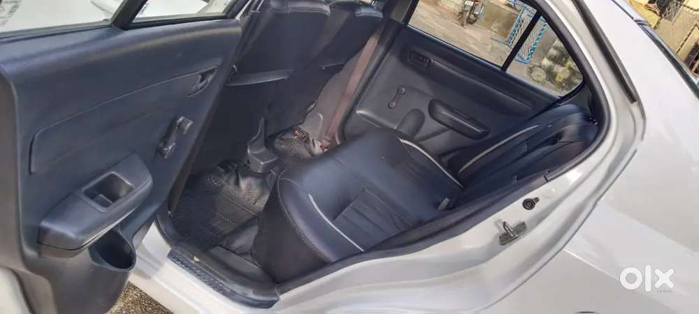 Maruti Suzuki Dzire 2017 Diesel 90000 Km Driven