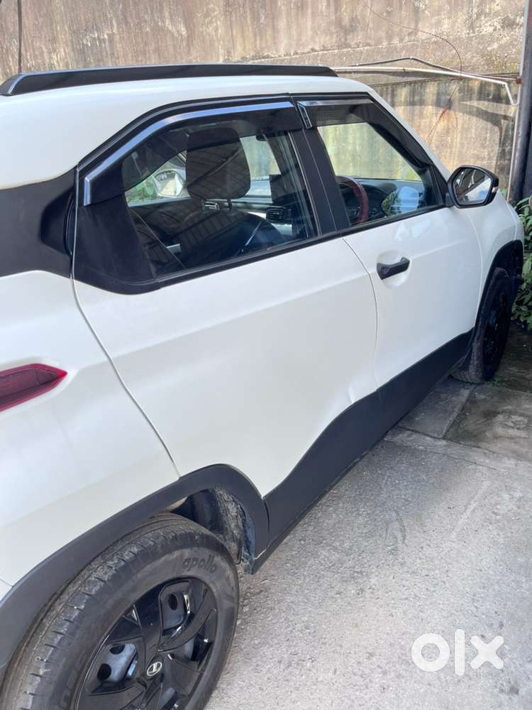 Tata Punch Petrol 2024