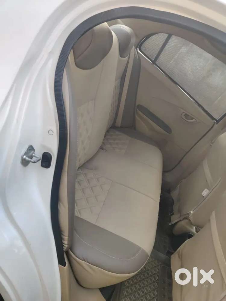 Honda Amaze 2013 Petrol 66300 Km Driven