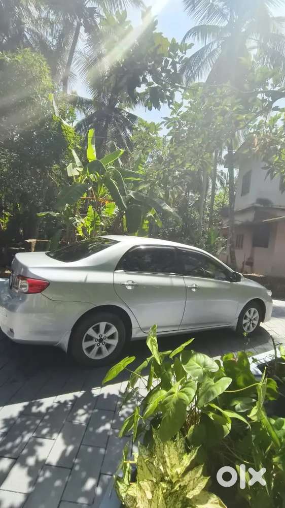 Toyota Corolla Altis 2010