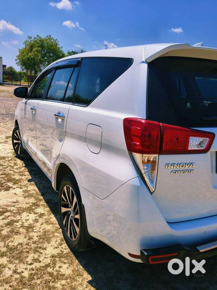Toyota Innova Crysta Zx 2.4 Diesel 7 Seater, 2025, Diesel