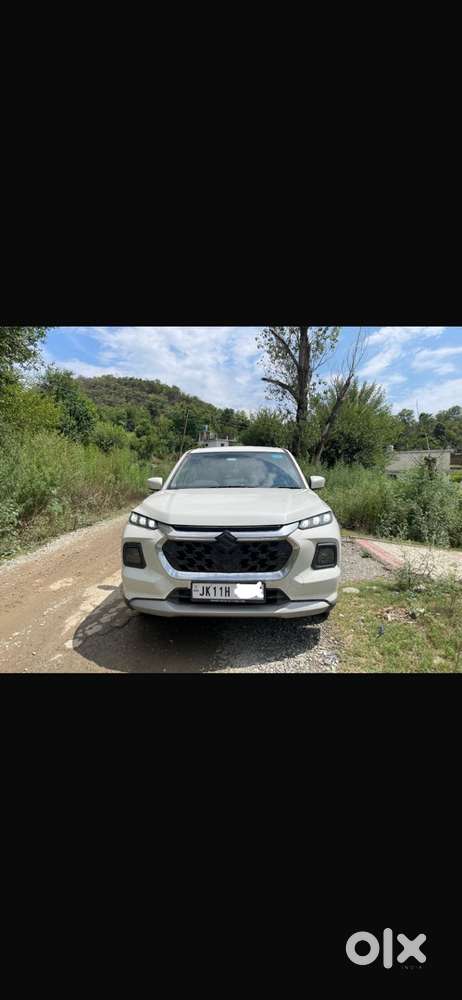2025 Maruti Grand Vitara Petrol