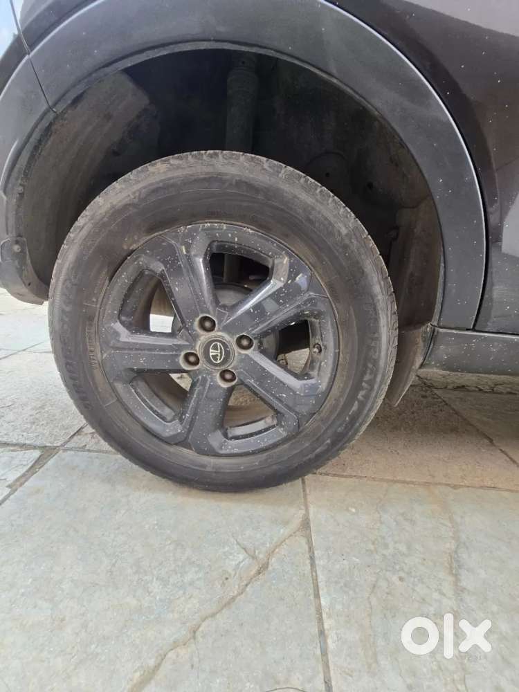 Tata Nexon 1.2 Revotron Xza Plus Hs Dark Edition, 2022, Petrol