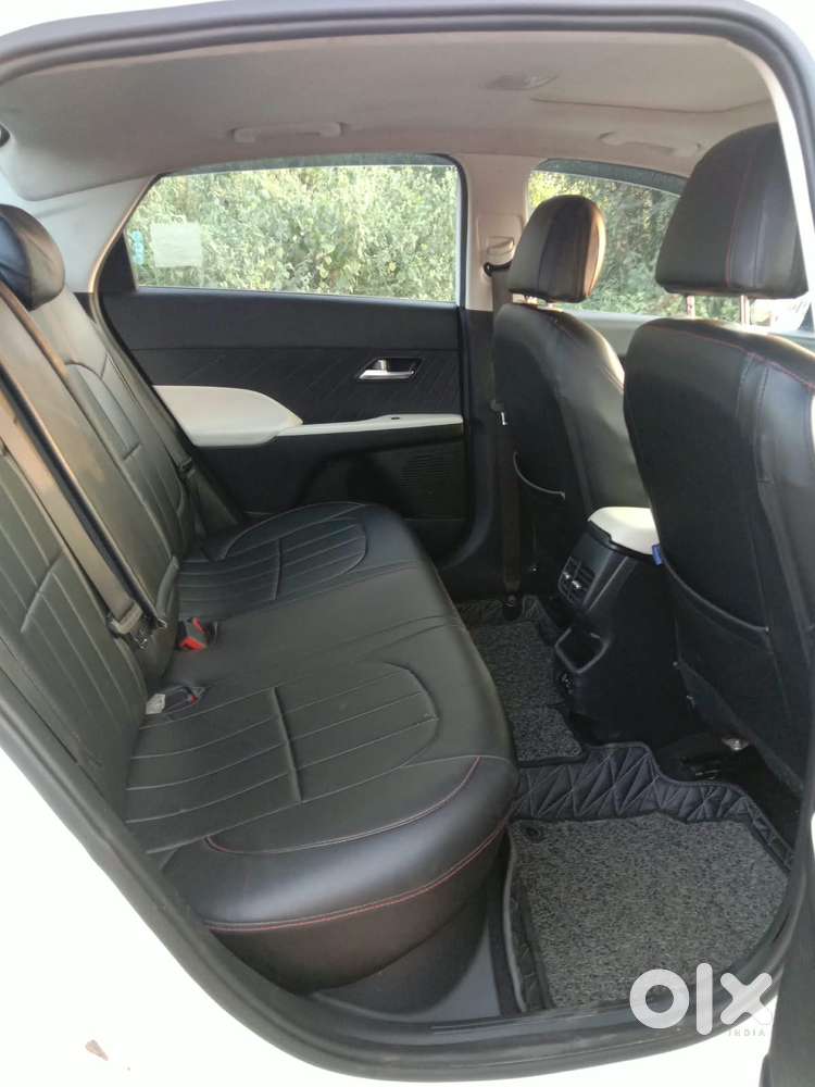 Hyundai Verna 1.5 Mpi Mt Sx (o), 2024, Petrol