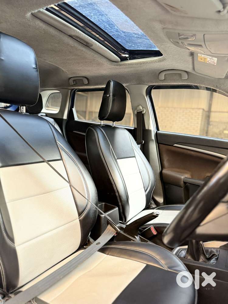 Maruti Suzuki Brezza 1.5 Zxi Plus Smart Hybrid, 2022, Petrol