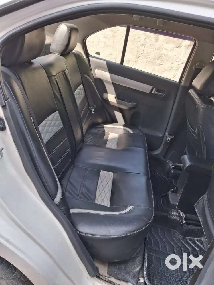 Maruti Suzuki Dzire 2011 Diesel 200000 Km Driven