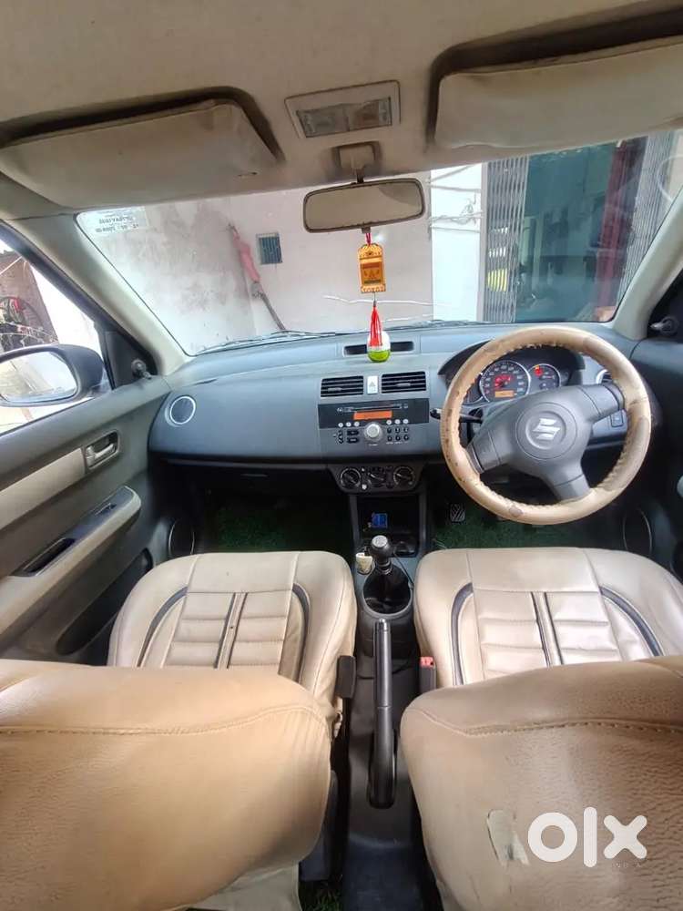 Maruti Suzuki Dzire 2010 Cng Outside Fitted