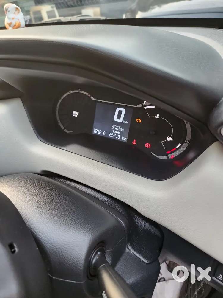 Nissan Magnite 2024 Petrol 3765 Km Driven