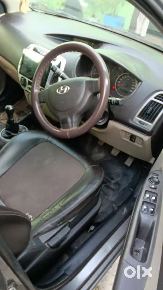 2013 Hyundai I20 पेट्रोल में 19 Km ओडोमीटर