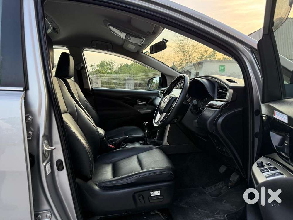 Toyota Innova Crysta [2020-ongoing] 2.4 Zx 7 Str, 2022, Diesel