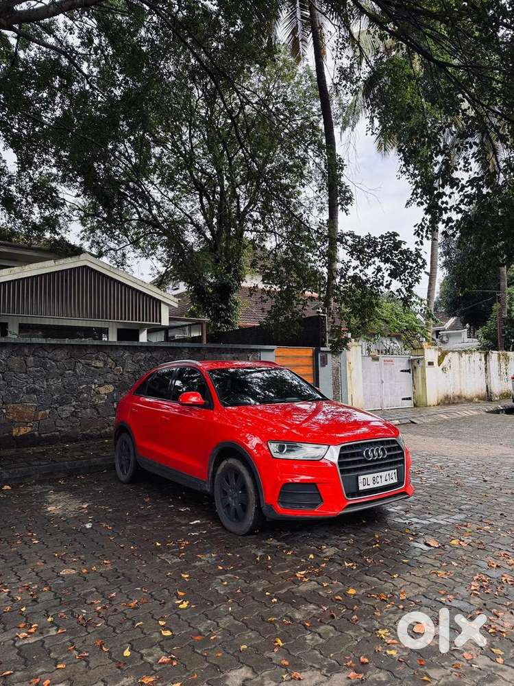 Audi Q3 Manual Neat & Well Maintained