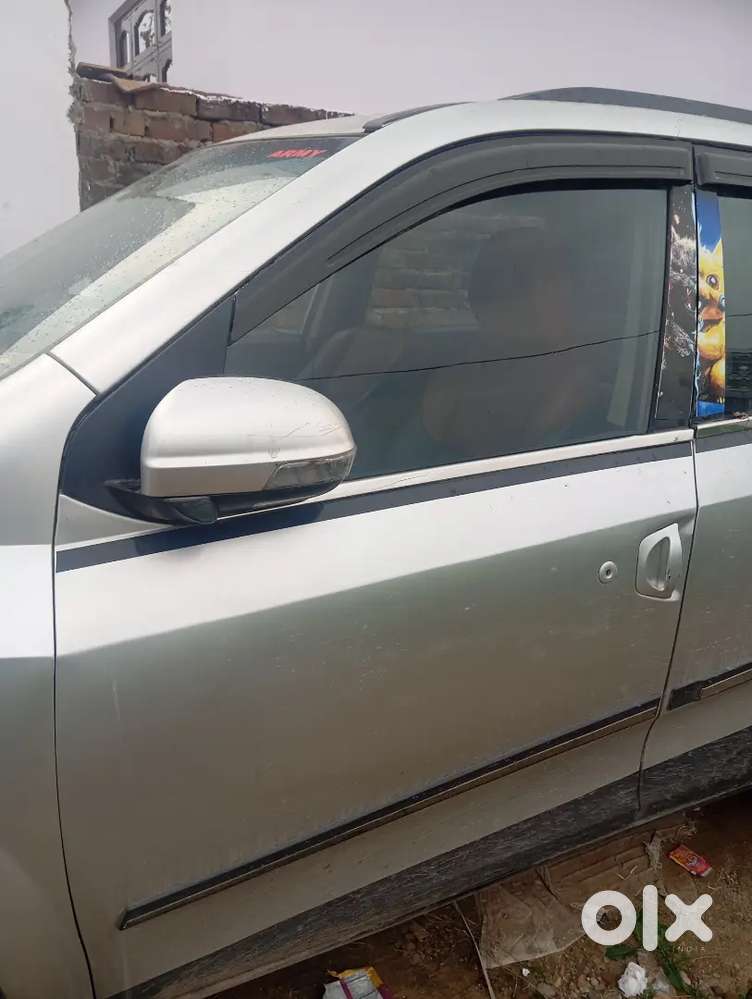 Mahindra Xuv500 2014 Diesel 115000 Km Driven