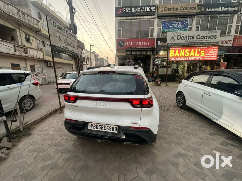 Kia Sonet Petrol 2023