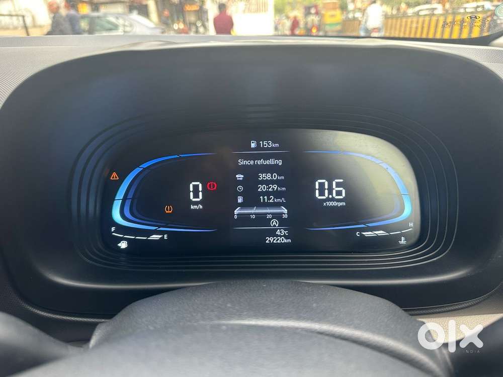 Hyundai Venue Petrol 2024