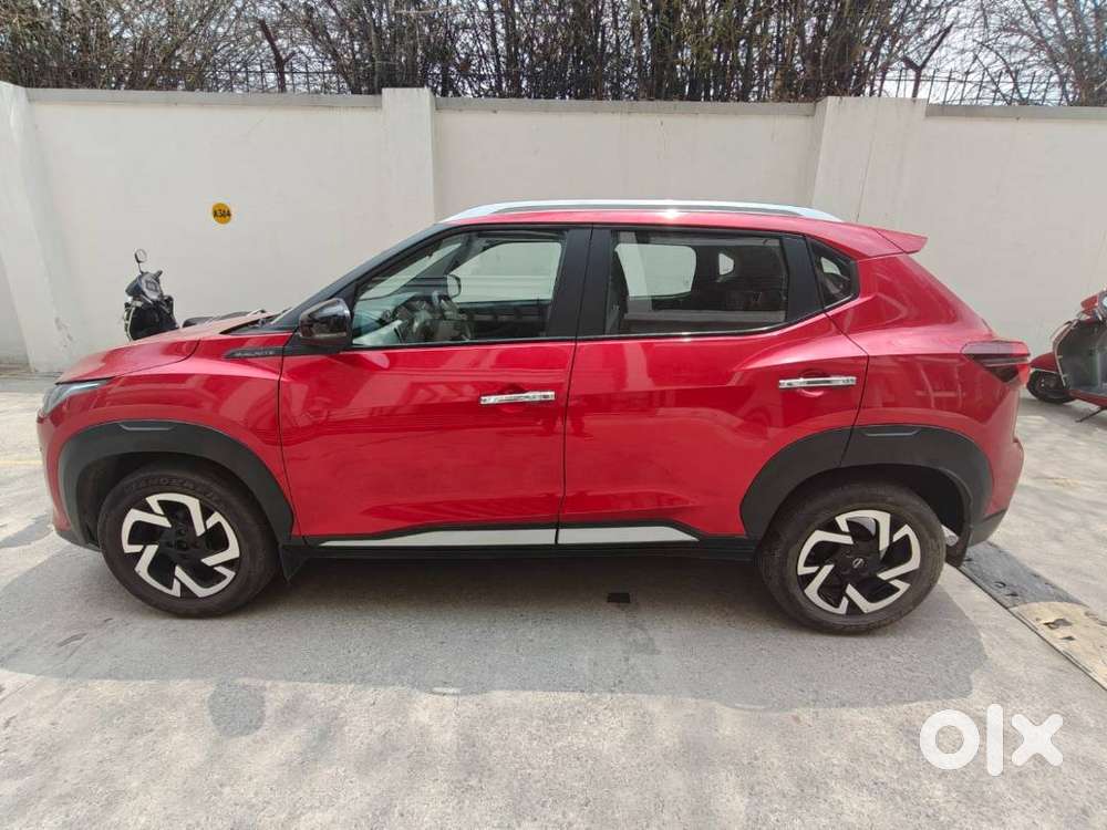 Nissan Magnite Xv Turbo Cvt (executive) 2023  1st Owner