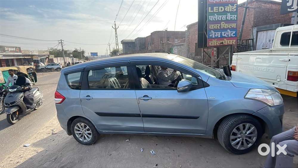 Maruti Suzuki Ertiga 2013 Diesel 185000 Km Driven
