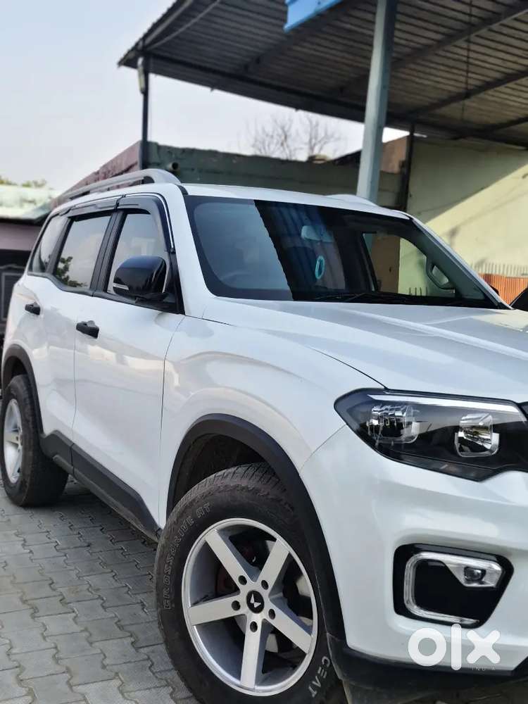 Mahindra Scorpio N Diesel Mt 2025