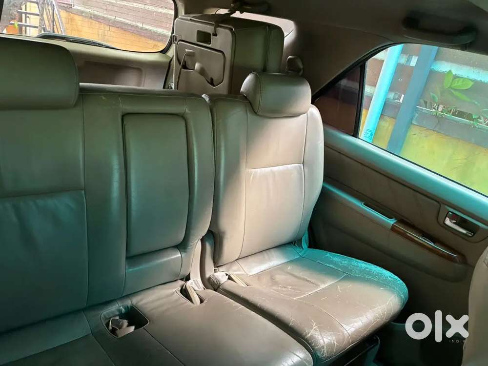 Toyota Fortuner Diesel 2010 Year