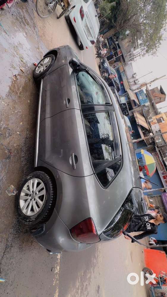 Volkswagen Polo 2013 Petrol 65000 Km Driven