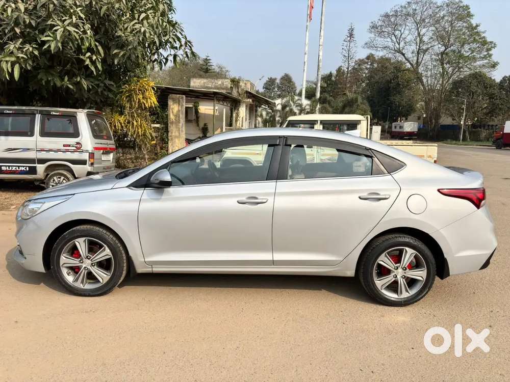 Hyundai Verna 2019 Petrol 19700 Km Driven
