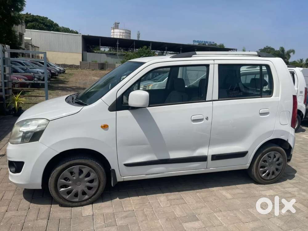 Maruti Suzuki Wagon R 1.0 Vxi Amt, 2016, Petrol
