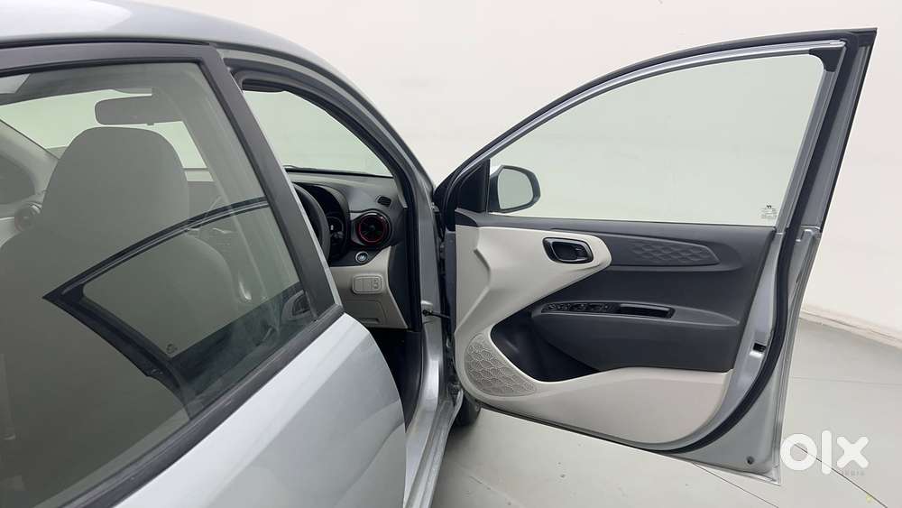 Hyundai Aura 1.0 Sx Plus Petrol, 2020, Petrol
