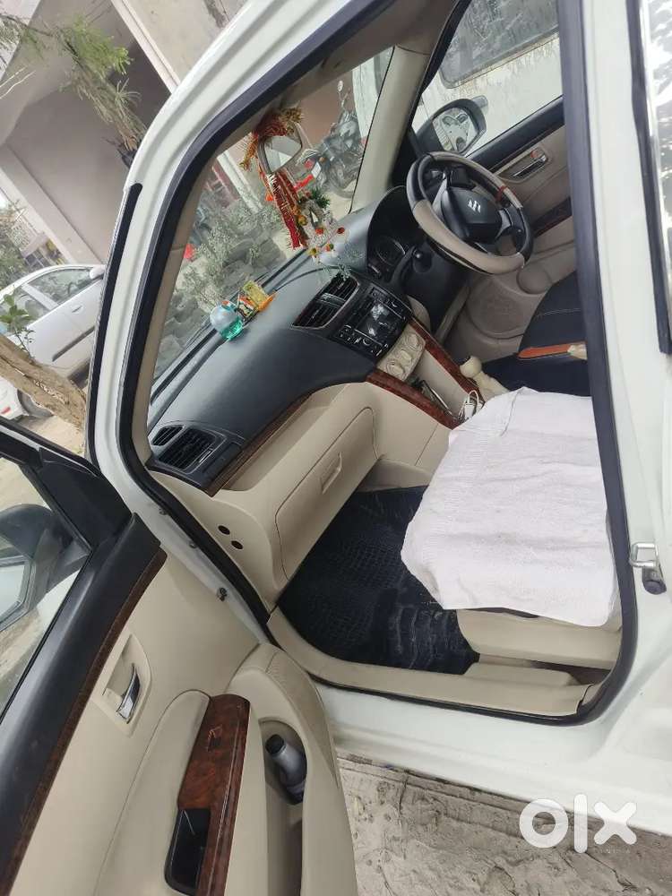 Maruti Suzuki Swift Dzire